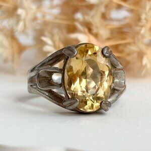 Oval Cut Citrine Sterling Silver Solitaire Vintage Cocktail Style Ring - sz 7